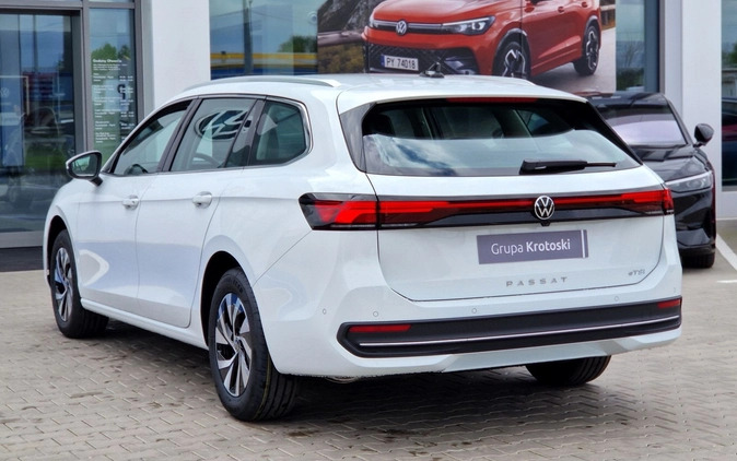Volkswagen Passat cena 174000 przebieg: 1, rok produkcji 2024 z Siemiatycze małe 781